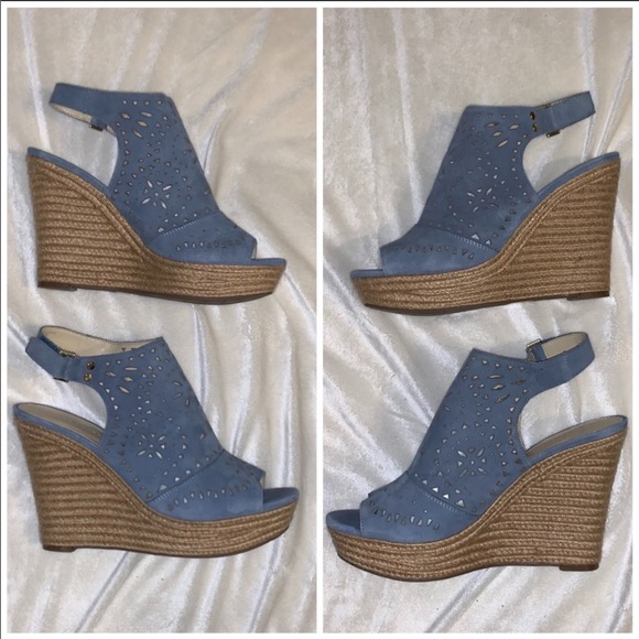 Marc Fisher wedge sandals 10 - Picture 5 of 9